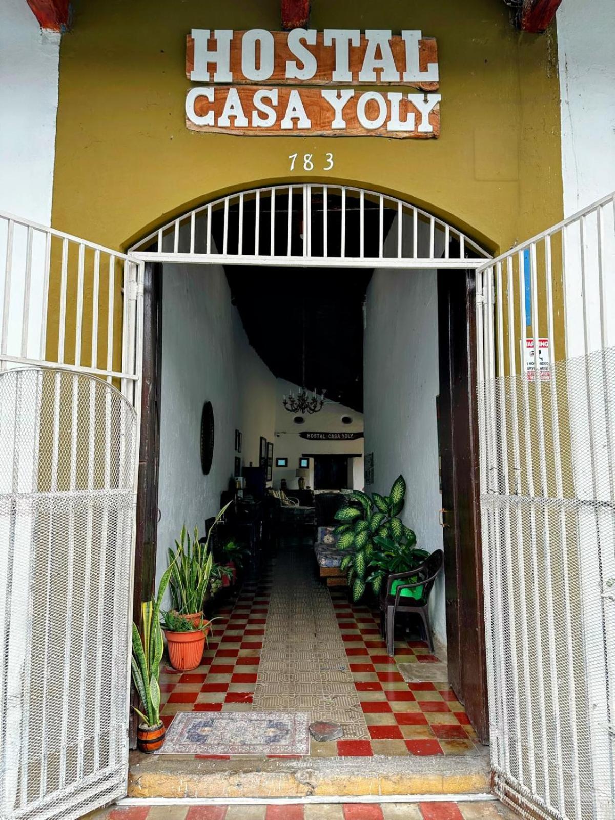 Casa Yoly Hostel Granada Exterior photo